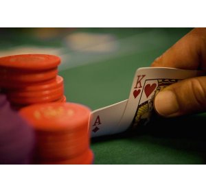 Mengetahui Kartu Lawan Di Permainan Poker | Poker Online | Agen Poker Online